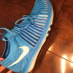 Women’s Nike Free training shoes